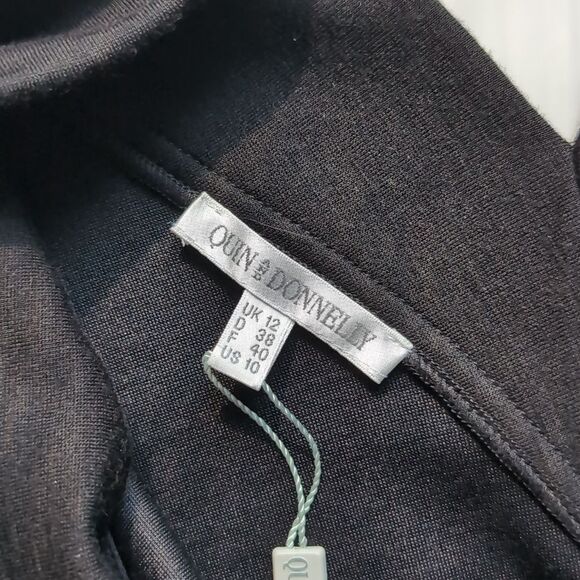 Quin Donnelly Black Cowl Neck Back  Vneck Sleeveless Dress. M - Picture 5 of 11